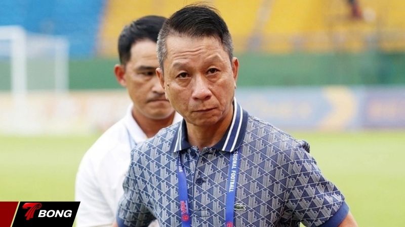 VFF chốt án phạt cho HLV Văn Sỹ Sơn